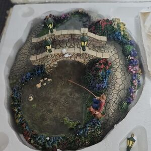 Charming Garden Pond Art Piece